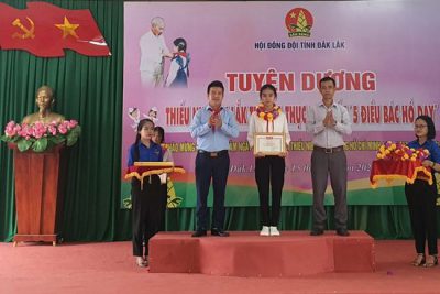 Tuyên dương “Thiếu nhi Đắk Lắk thực hiện tốt 5 điều Bác Hồ dạy”